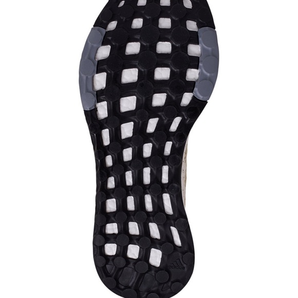 Adidas Women’s Boost - Picture 7 of 9